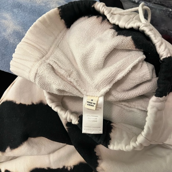 Elwood White Widow Sweatpant - Picture 6 of 7